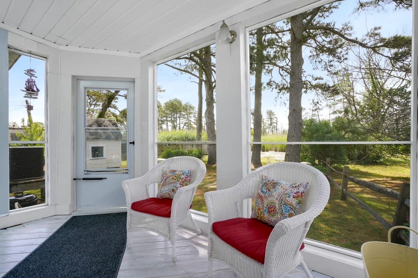 Creekside Cottage with Sunroom and Fire Pit - with Plenty of Outdoor Space Near Assateague Island in Chincoteague, VA
