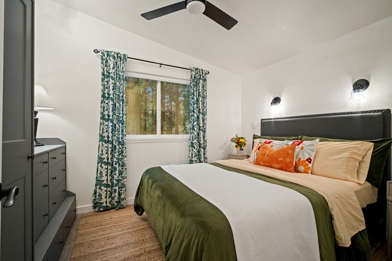 Vacation Rentals (United States of America, --, --)