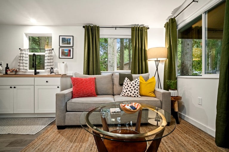 Vacation Rentals (United States of America, --, --)
