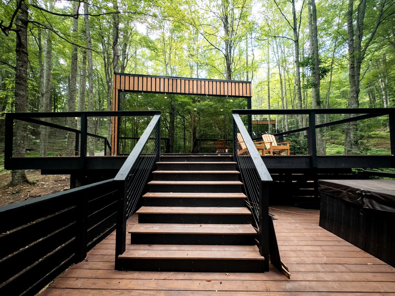 Gorgeous Glass Tiny House Nestled in the Forest for a Romantic Retreat near Mars Hill, NC