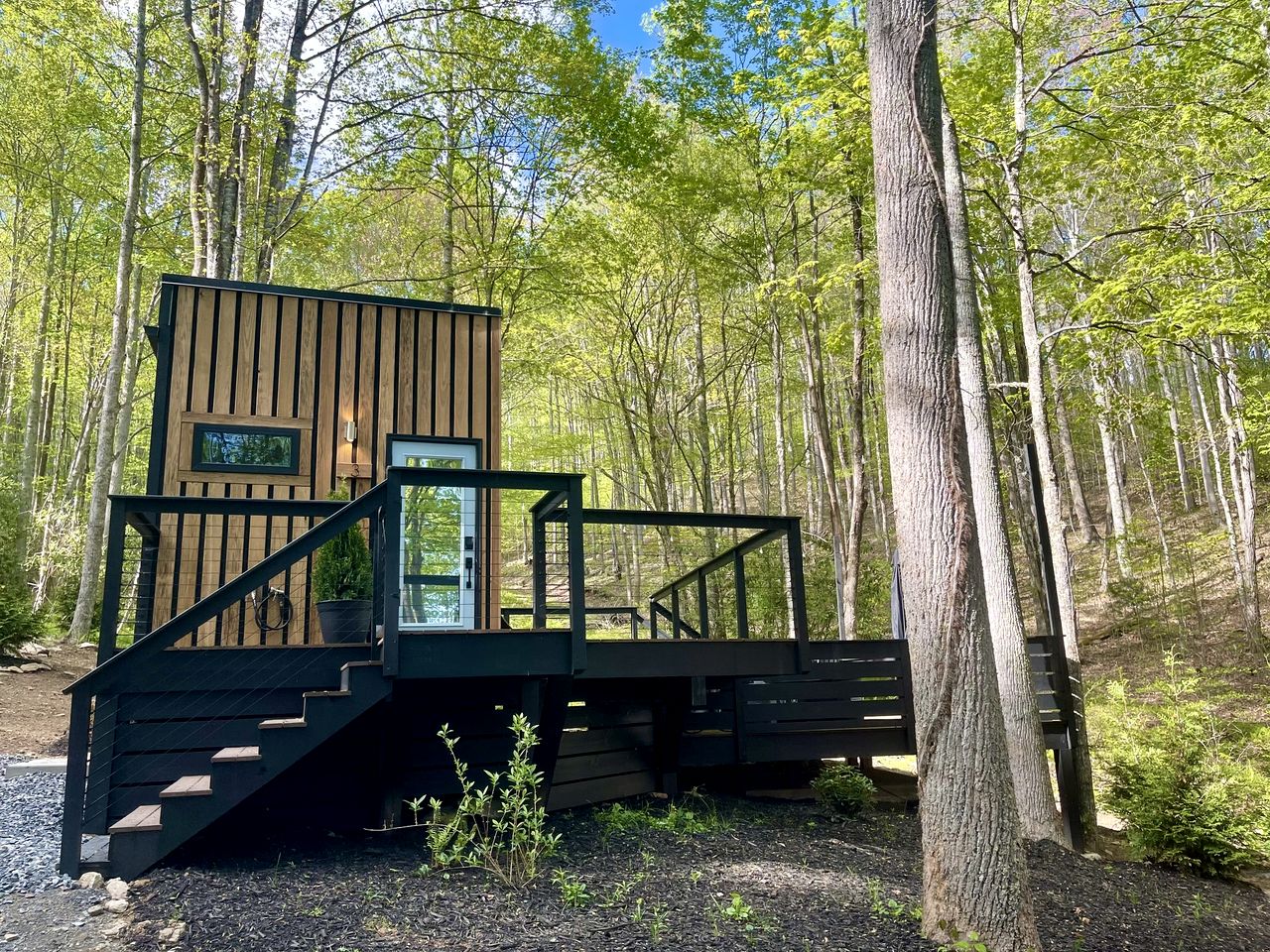 Incredible Glass Tiny House for a Pet-Friendly Romantic Escape in Nature near Mars Hill, NC