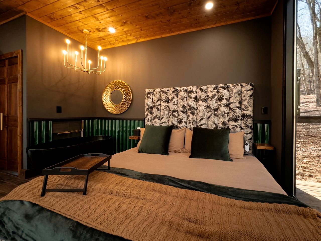 Luxurious Glass Tiny House with Sleek Interior Design for an Amazing Couples Getaway near Mars Hill, NC