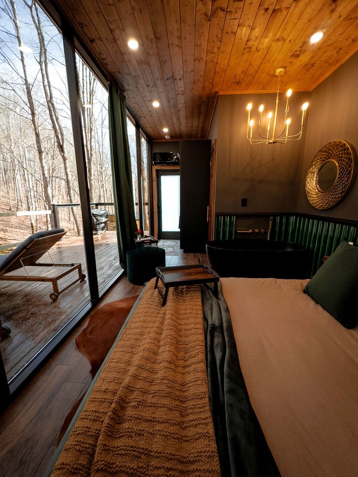 Luxurious Glass Tiny House with Sleek Interior Design for an Amazing Couples Getaway near Mars Hill, NC