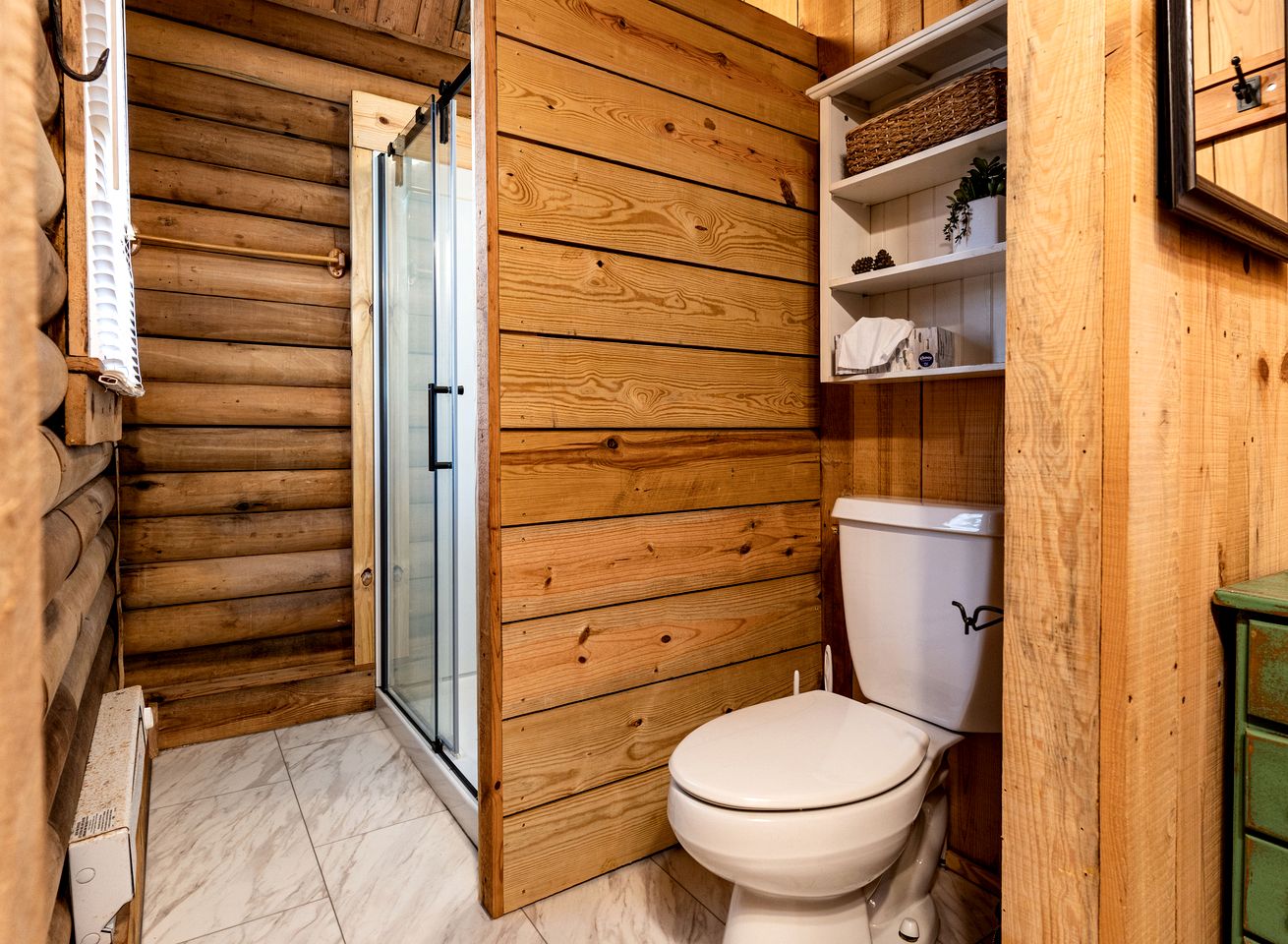 Creekside Family Cabin with Deck and BBQ in Topton, North Carolina