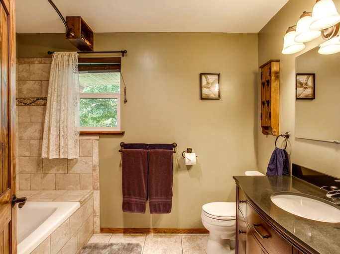 Cabins (Leavenworth, Washington, United States)