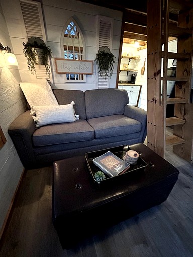 Tree Houses (United States of America, Forestburg, Texas)