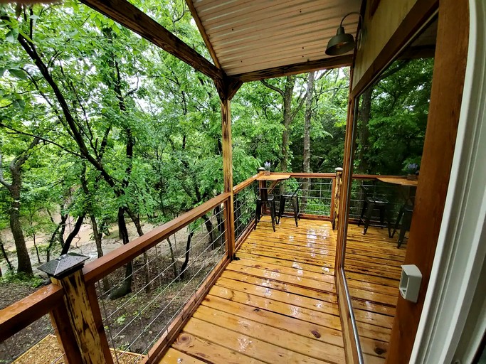 Tree Houses (United States of America, Forestburg, Texas)