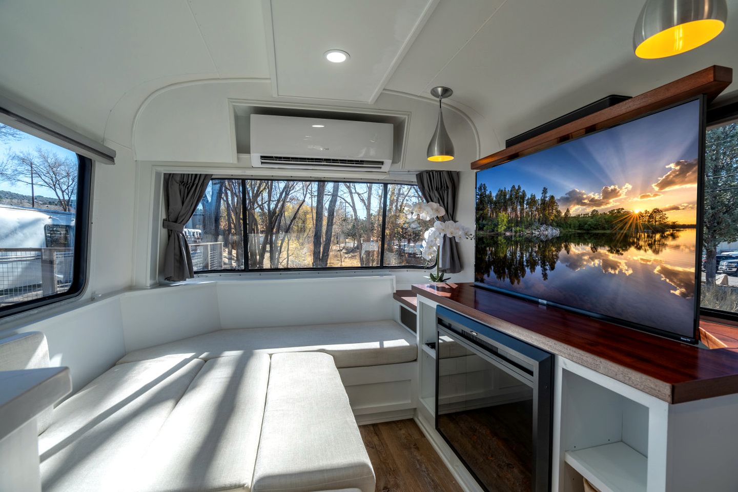 Renovated Airstream Near Whiskey Row in Downtown Prescott, Arizona