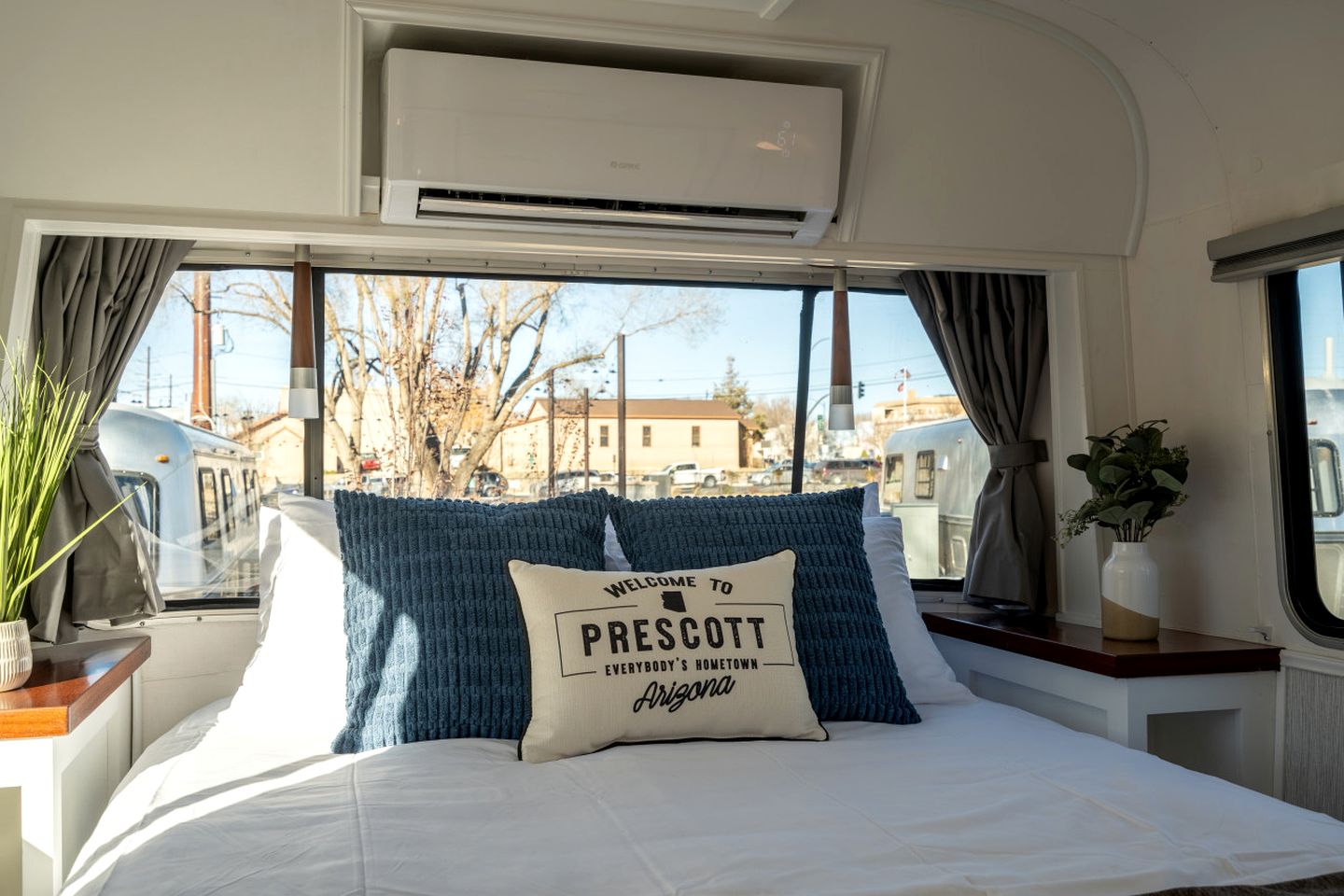 Prescott AZ Airstream Getaway One Block from Whiskey Row