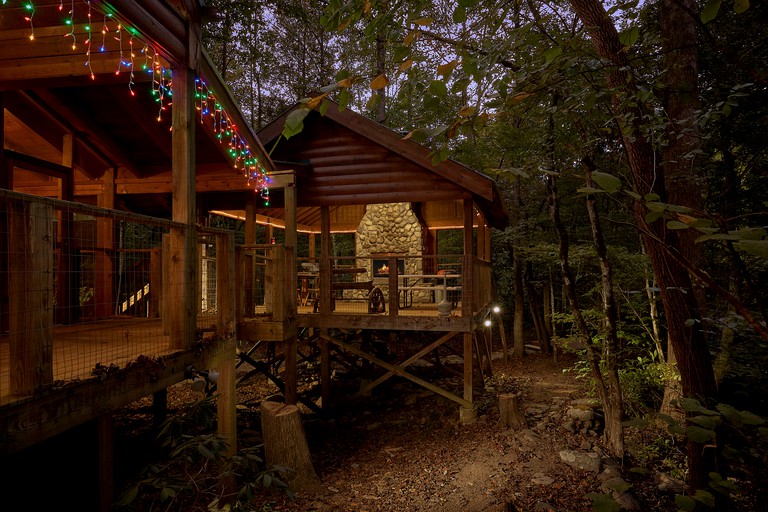 -- (United States, Gatlinburg, Tennessee)