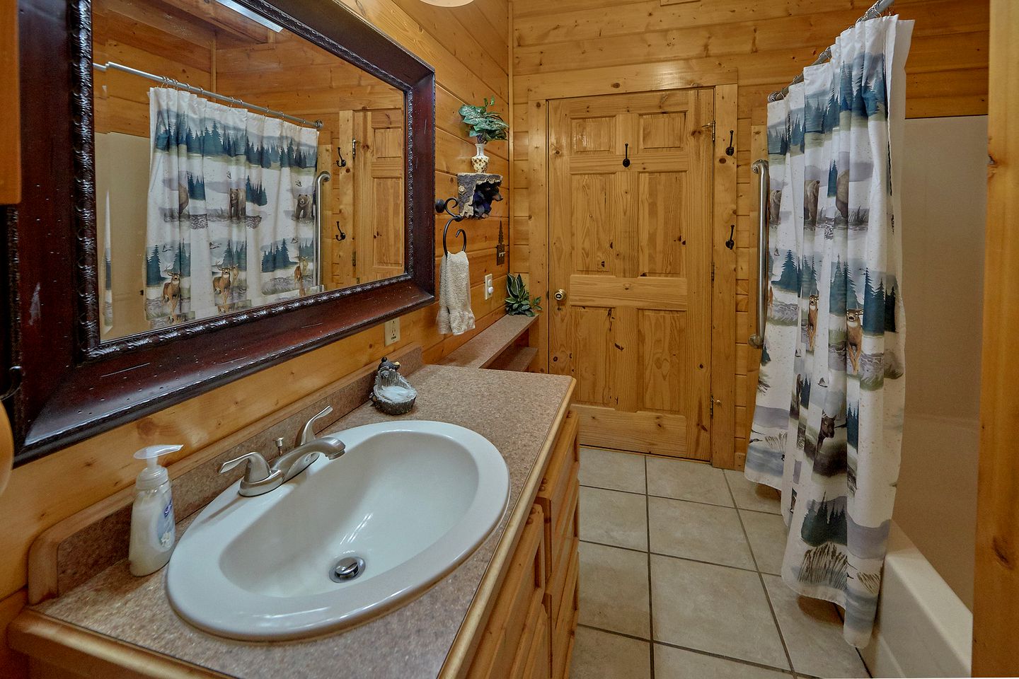 Creekside Tennessee Cabin Rental for Great Smoky Mountains Getaways