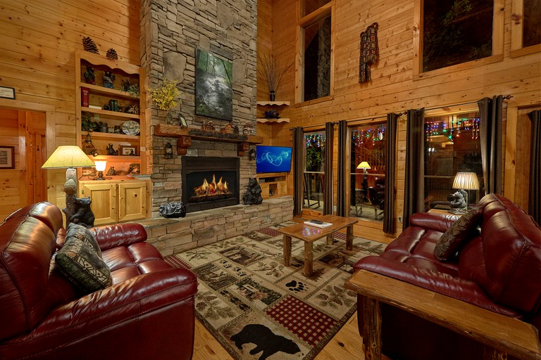 -- (United States, Gatlinburg, Tennessee)