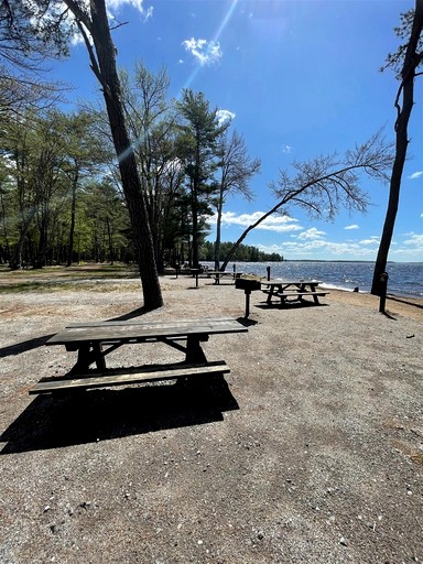 Cottages (United States of America, Casco, Maine)