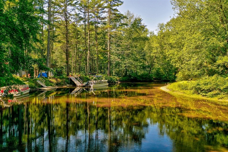 Cottages (United States of America, Casco, Maine)
