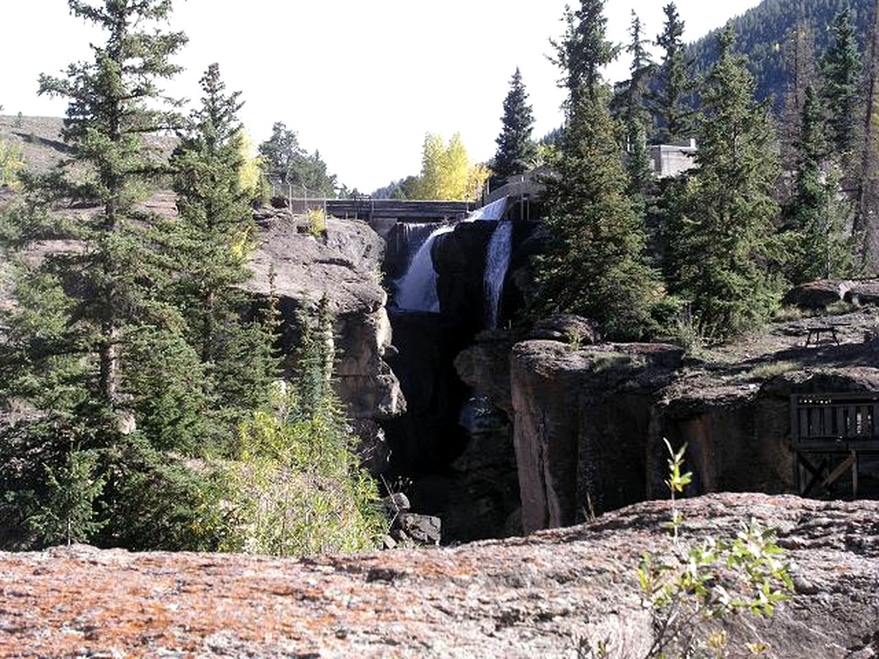 Romantic Cabin Rental with a Beautiful Log Interior near Cathedral, Colorado