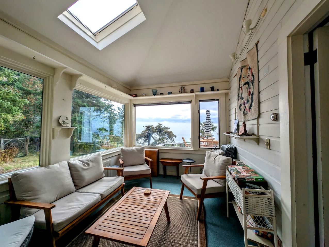 Spacious Waterfront Cottage with Private Beach and Deck, Near Acadia National Park in Hancock Point, Maine