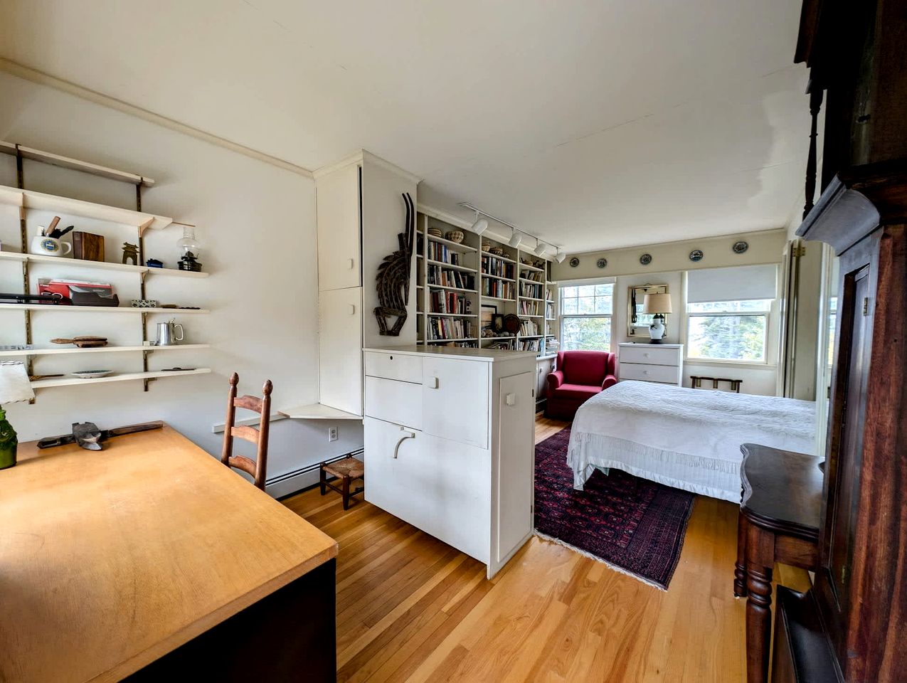 Spacious Waterfront Cottage with Private Beach and Deck, Near Acadia National Park in Hancock Point, Maine