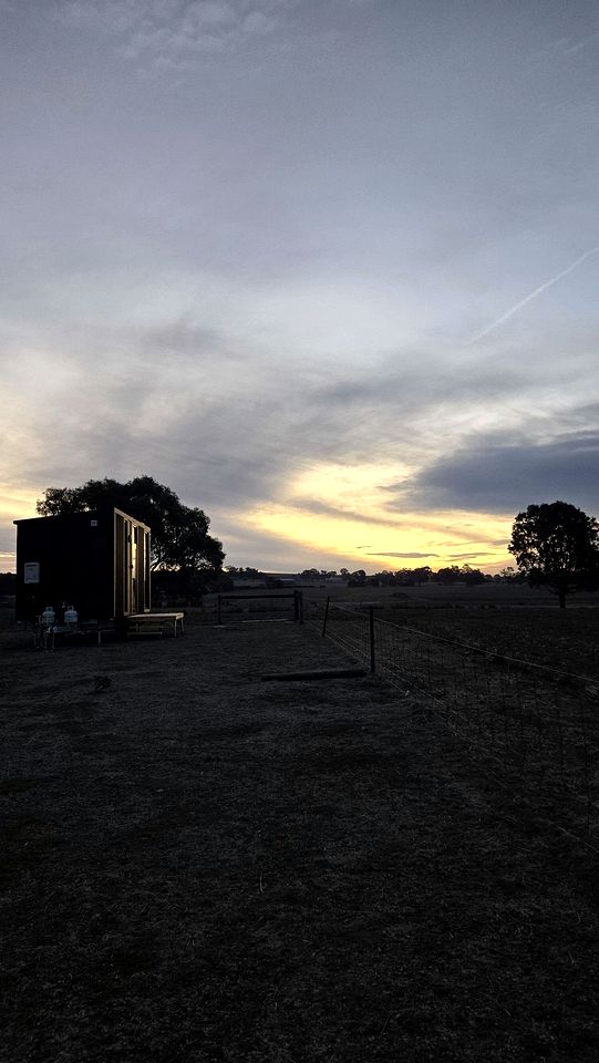 Cozy Tiny House Stay with Farm Animals near Ballarat, Victoria