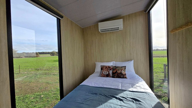 Tiny Houses (Australia, Raglan, Victoria)