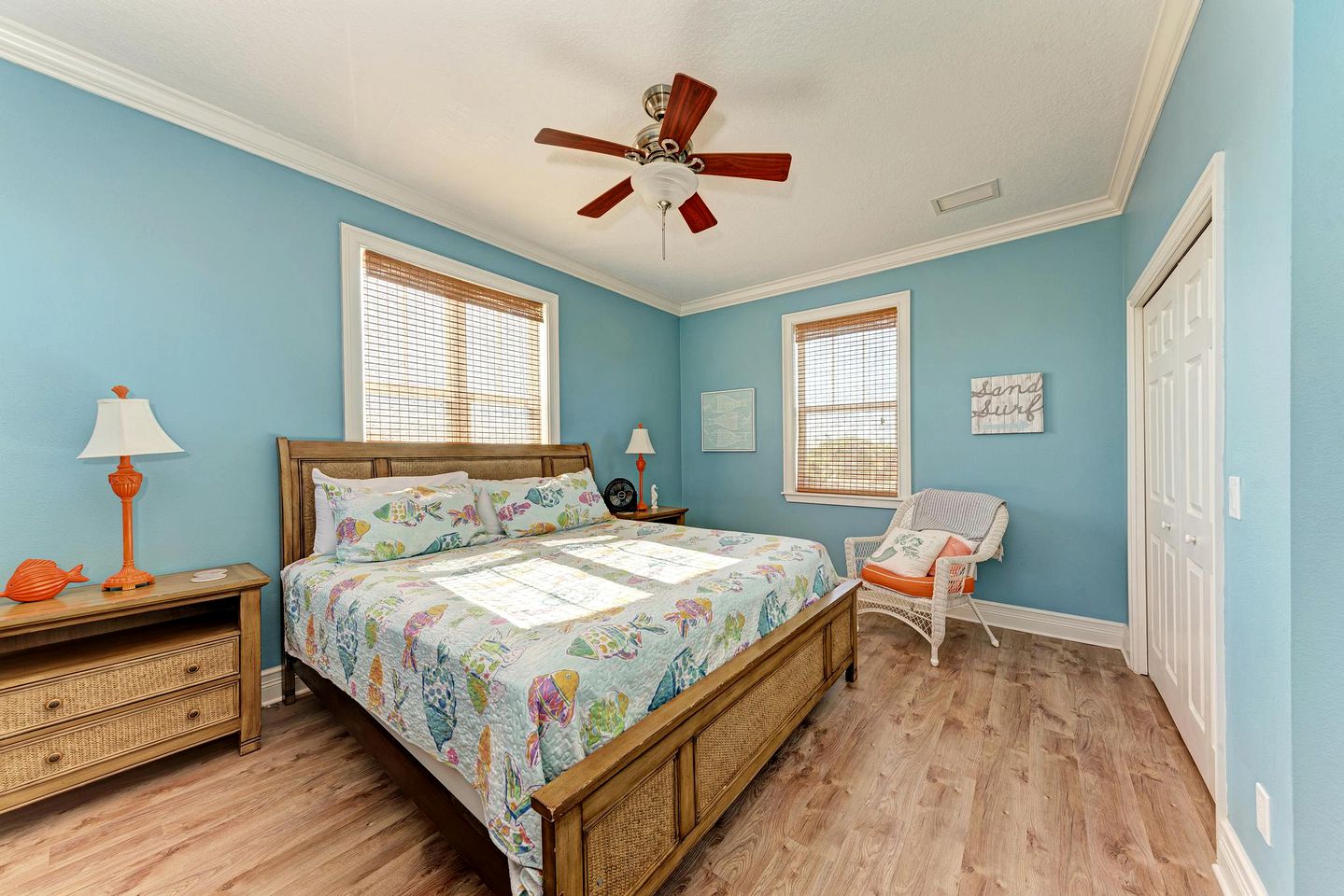 Stunning Beach House with Swimming Pool and Game Room in Holmes Beach, Florida