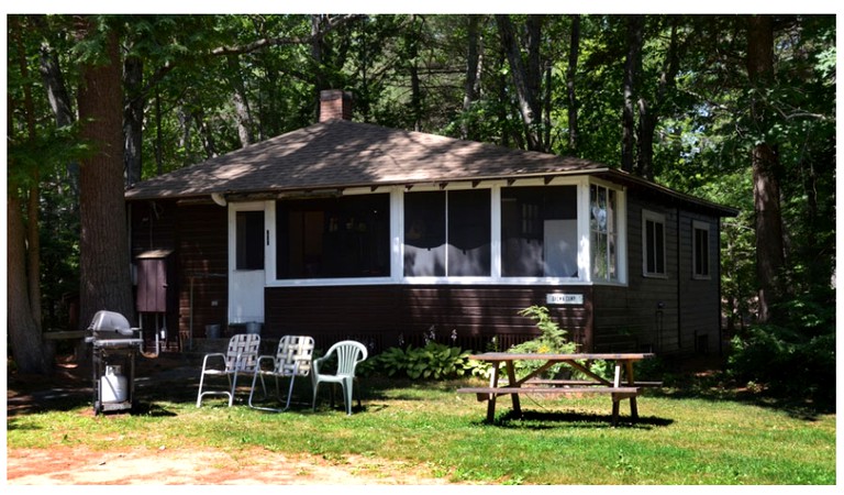 Cabins (Gilmanton, New Hampshire, United States)