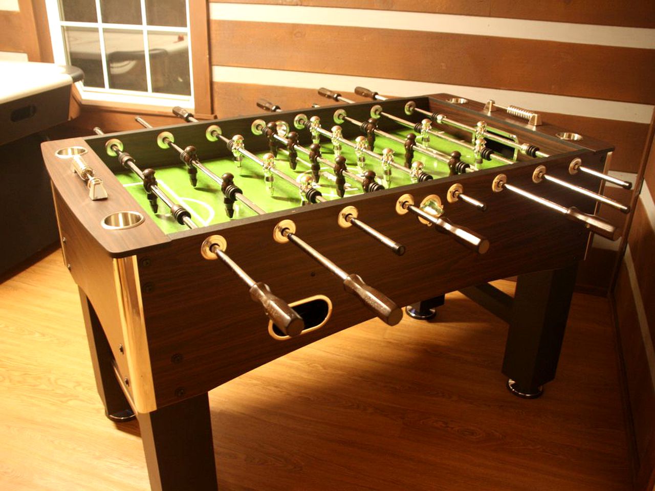 Gorgeous Tennessee Cabin with a Hot Tub and Theater Room