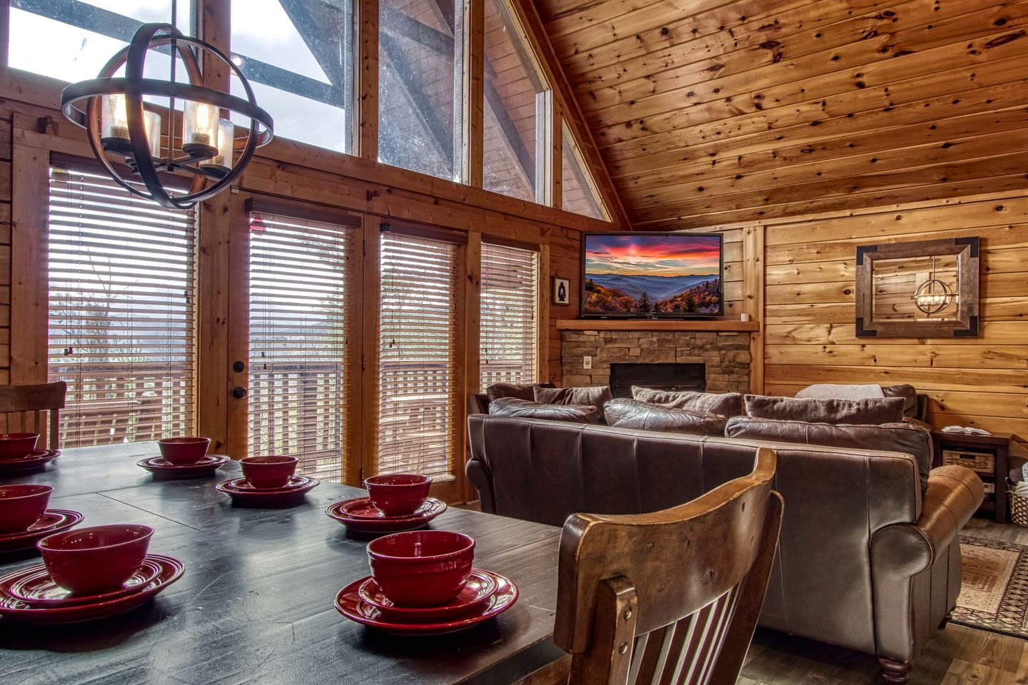 Unwind in Style in this Gatlinburg Luxury Rental for Unforgettable Tennessee Glamping