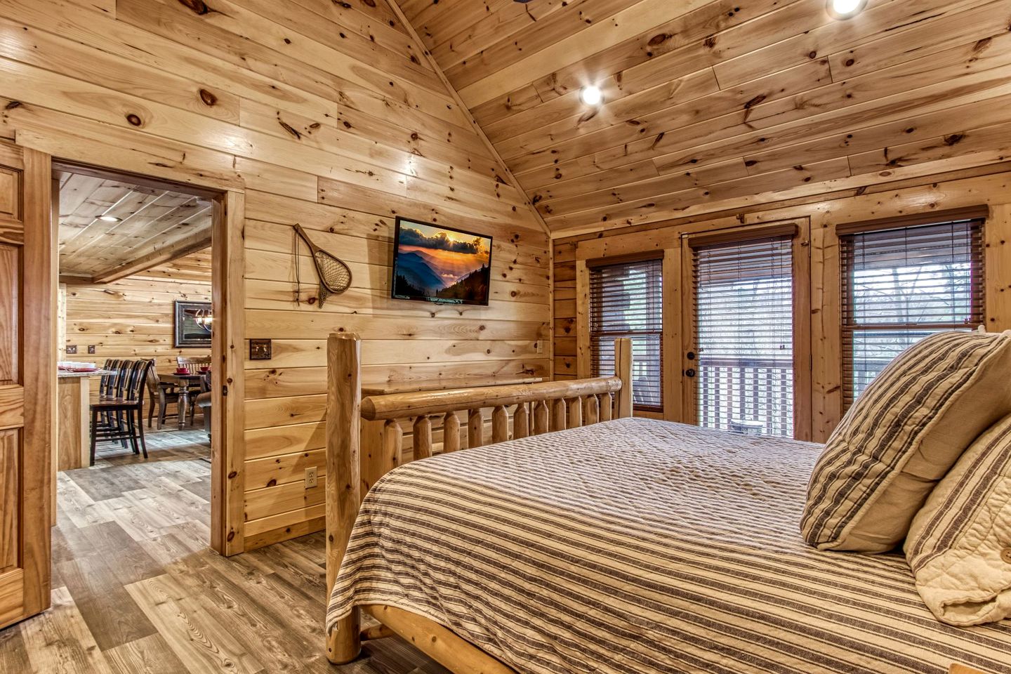 Unwind in Style in this Gatlinburg Luxury Rental for Unforgettable Tennessee Glamping