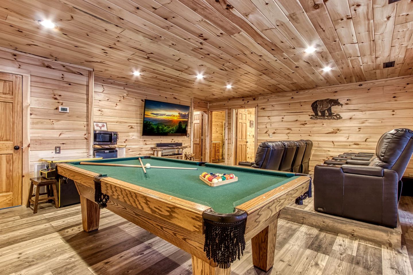 Unwind in Style in this Gatlinburg Luxury Rental for Unforgettable Tennessee Glamping