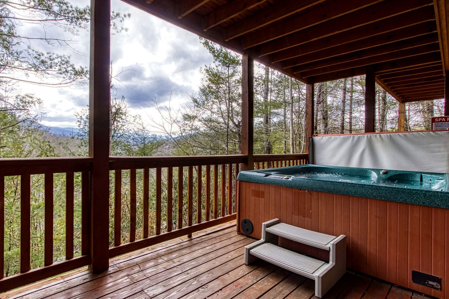 Unwind in Style in this Gatlinburg Luxury Rental for Unforgettable Tennessee Glamping