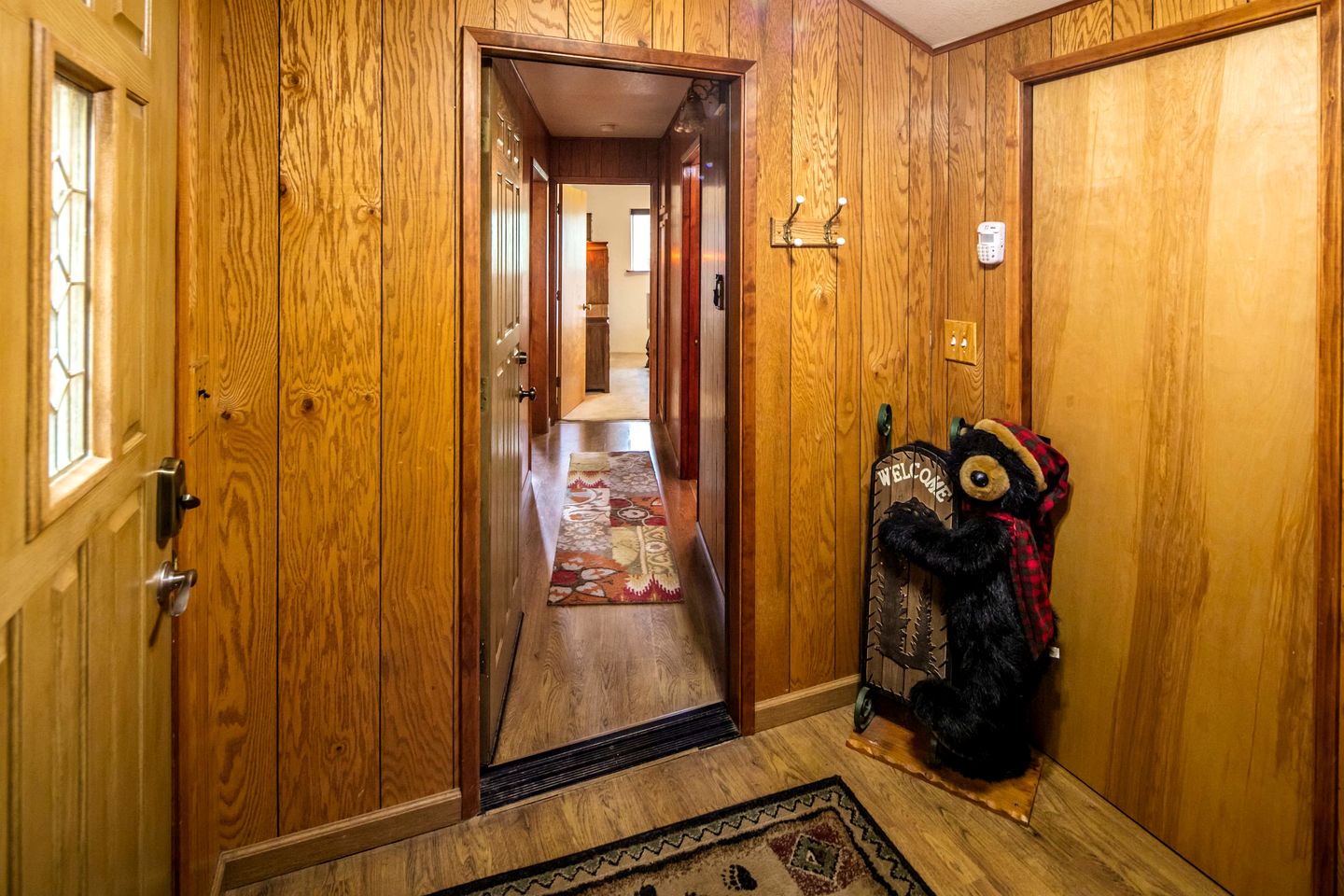 Embrance Nature in this Outstanding Cabin in El Portal, California