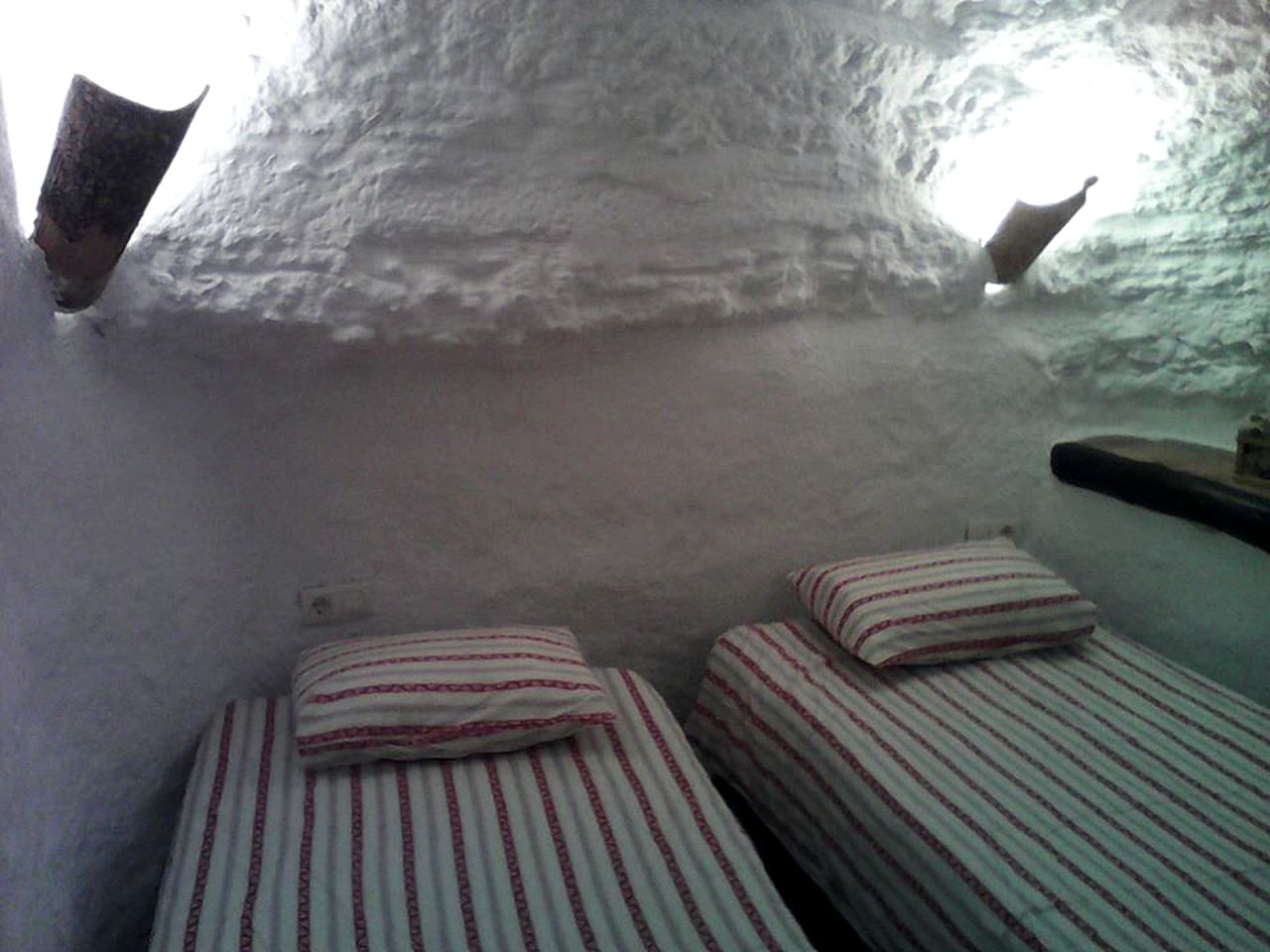 Amazing Cave Rental with Fireplace for a Unique Vacation near Sierra de Baza Natural Park, Andalucia