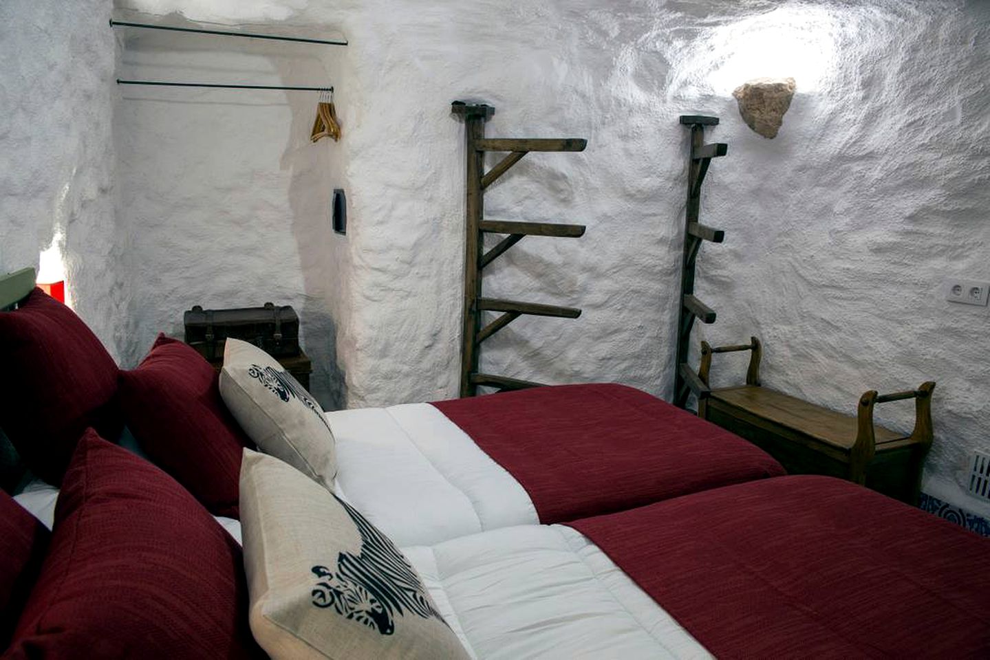 Cozy Cave Rental for a Romantic Getaway near the Sierra Nevada in Andalusia, Spain