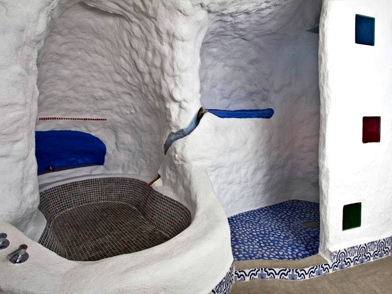 Outstanding Cave Rental in the Mountains near Granada, Spain