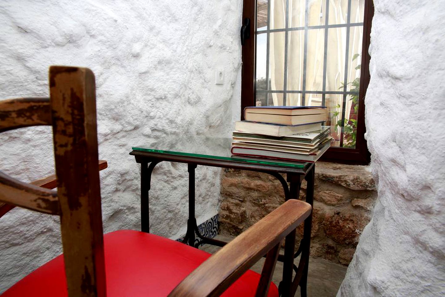 Outstanding Cave Rental in the Mountains near Granada, Spain