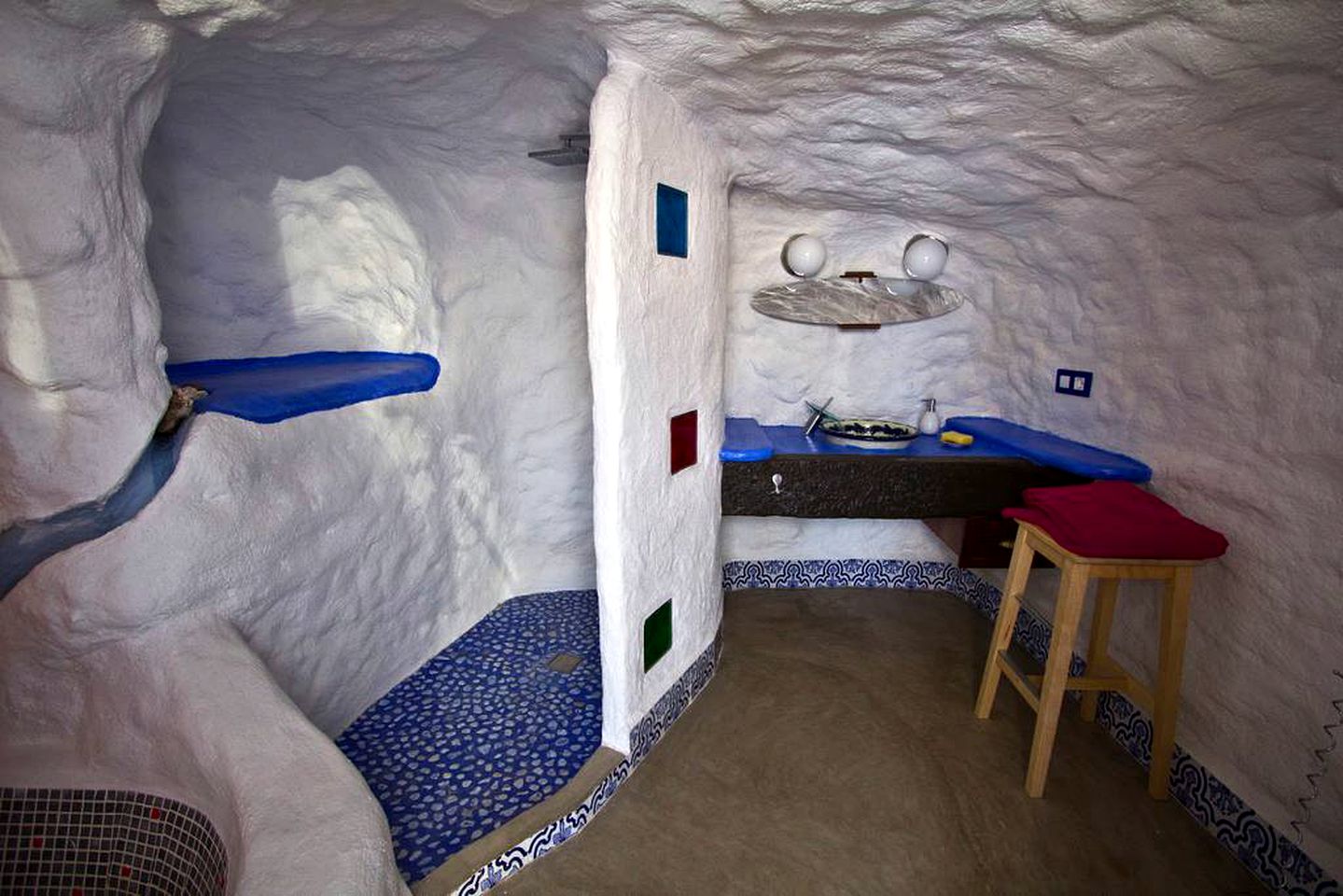 Outstanding Cave Rental in the Mountains near Granada, Spain