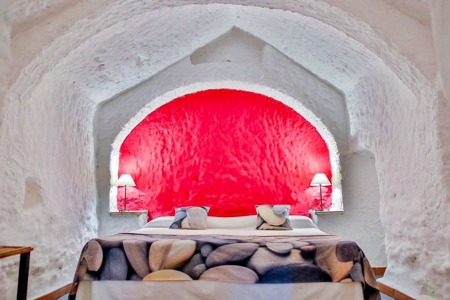 Family-Friendly Cave Suite for a Unique Getaway in Andalusia, Spain