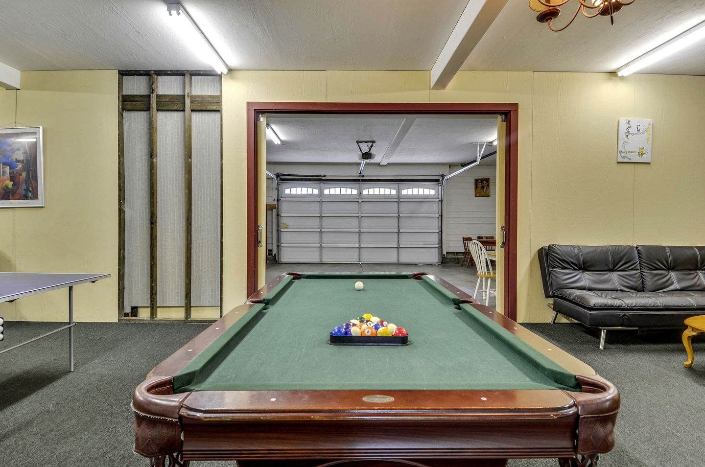 Spacious Riverfront Cottage with Game Room & Private Beach near Wineries in Guerneville, California
