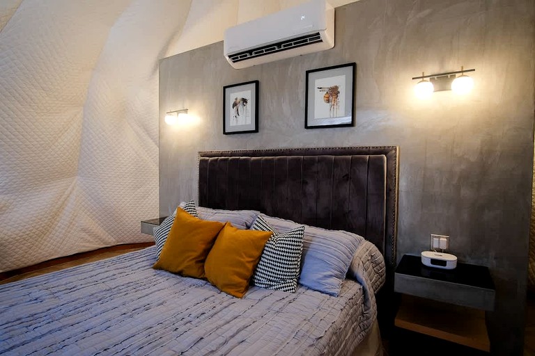 Vacation Rentals (Mexico, Guadalupe, Baja California)