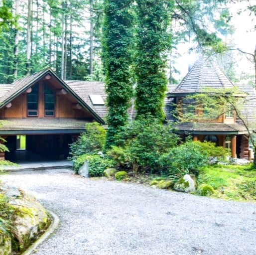 Log Cabins (Mission, British Columbia, Canada)