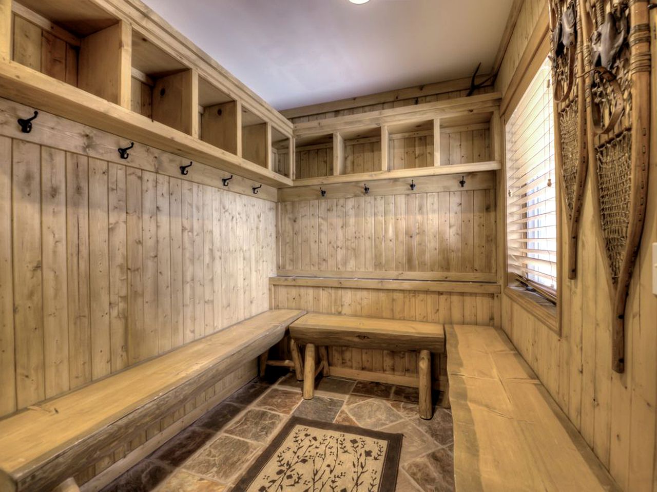 Spacious Cabin Rental on the Breckenridge Ski Resort in Breckenridge, Colorado