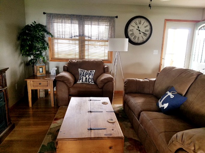 Cut in the Hill The Kanauga, Cabins, Gallipolis, United States of