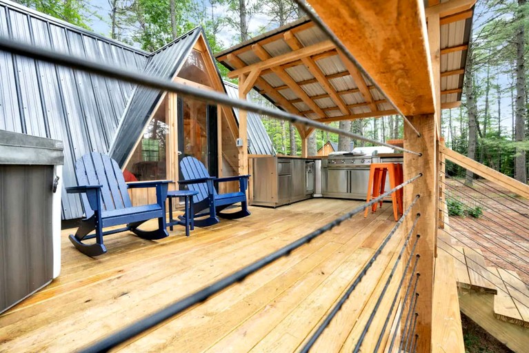 A-Frames (United States of America, Oxford, Maine)