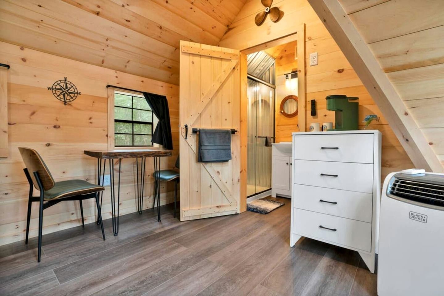 Cute A-Frame Retreat with Inviting Hot Tub in Oxford, Maine