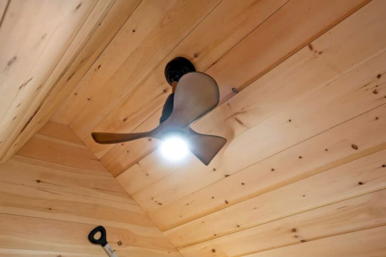A-Frames (United States of America, Oxford, Maine)