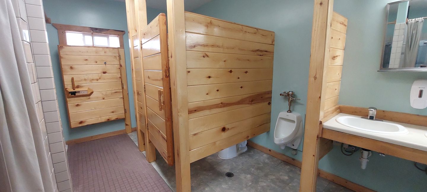 Cute Cabin in Escalante, Utah - The Ideal Glamping Site Surrounded by Canyons