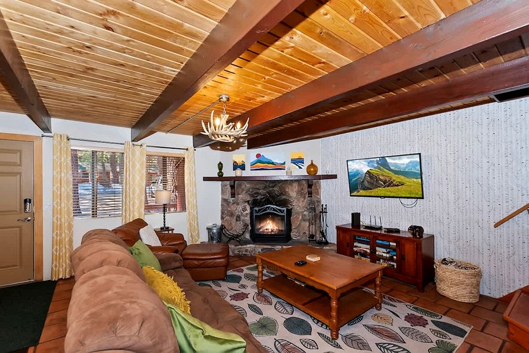 Cabins (United States of America, Big Bear Lake, California)