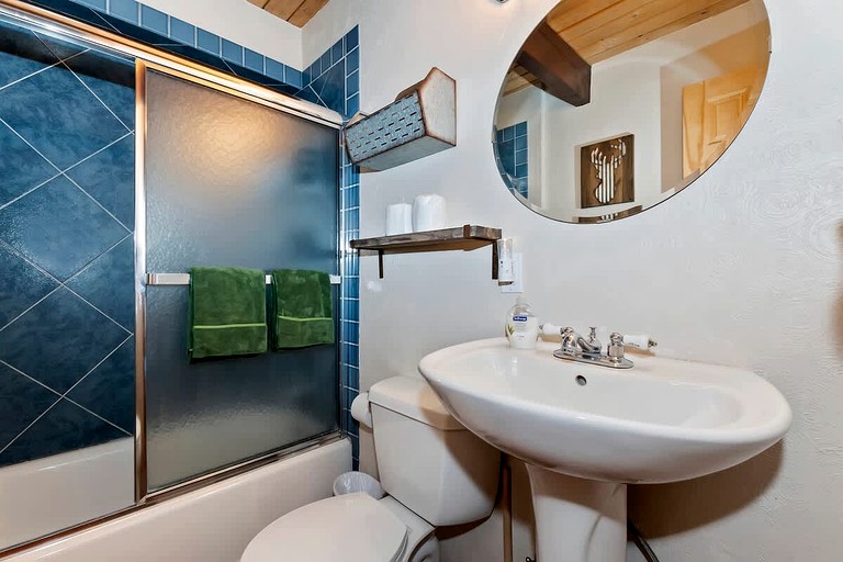 Cabins (United States of America, Big Bear Lake, California)