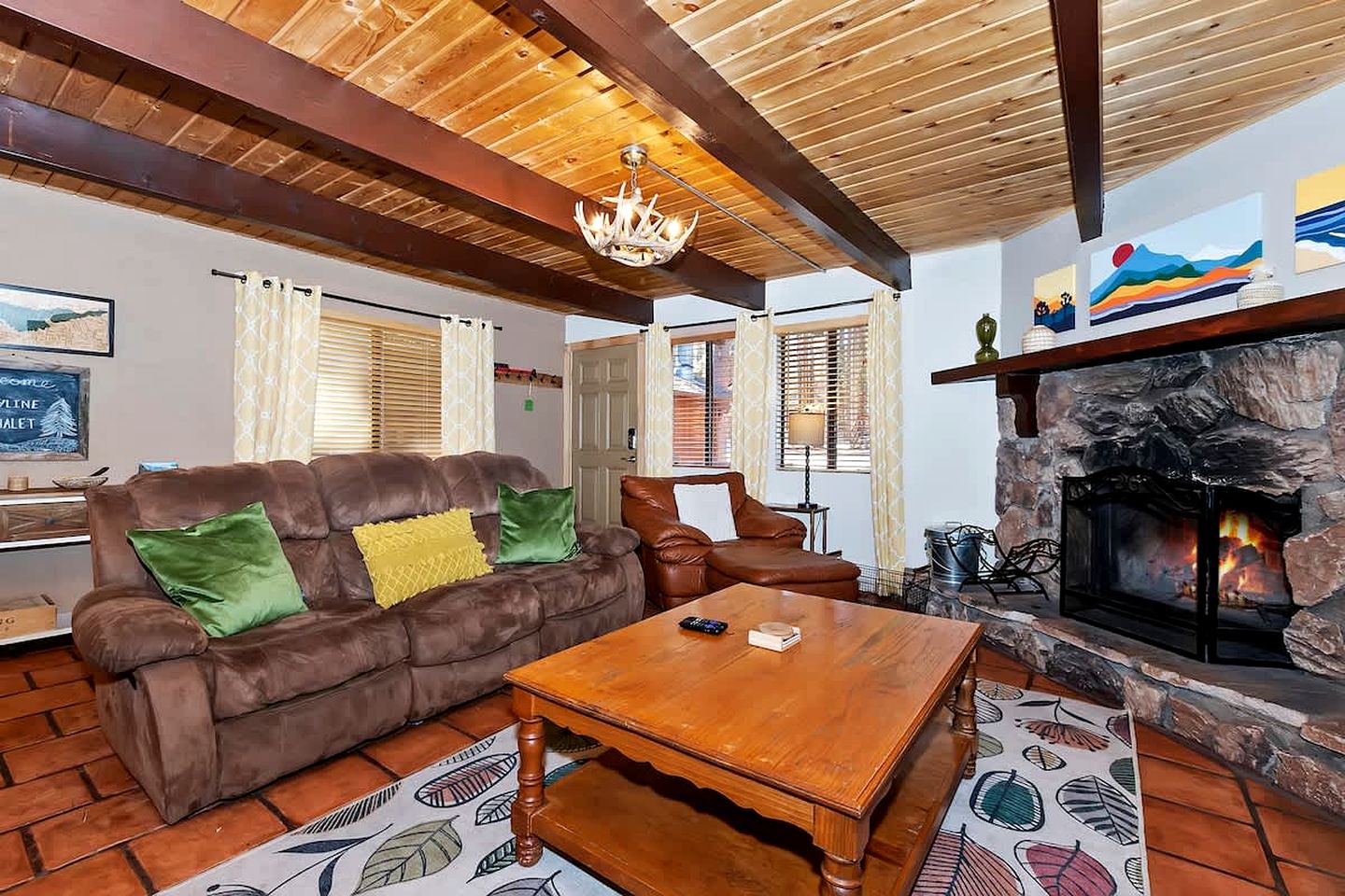 Cute Cabin with Fireplace and Private Patio in Big Bear Lake, California