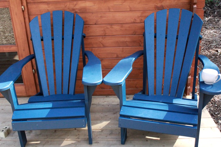Log Cabins (Canada, Duncan, British Columbia)